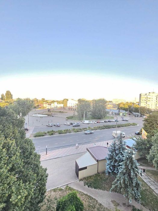 Здається 2-кімнатна квартира в районі площі 700-річчя