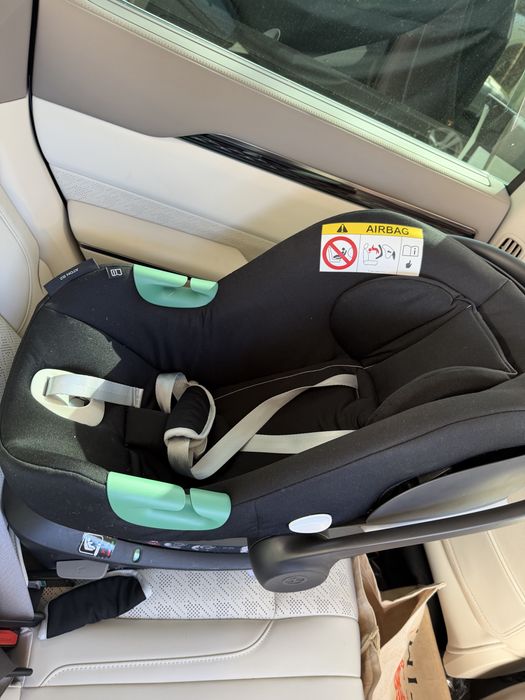 Автокрісло Cybex Aton