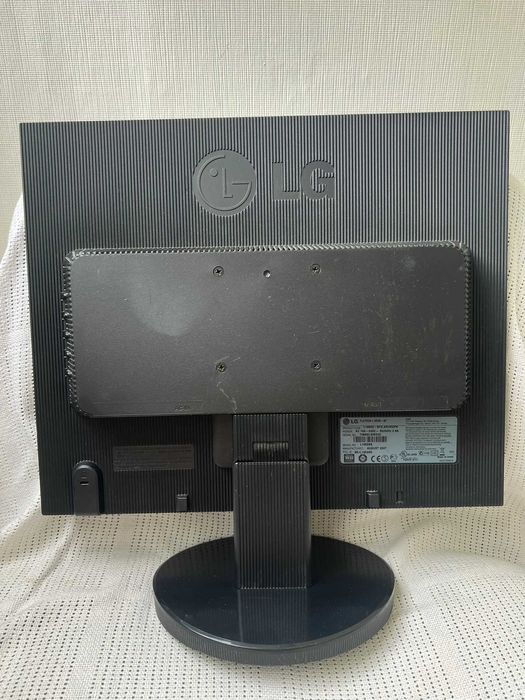 Монитор LG Flatron L1953S НЕ РАБОЧИЙ