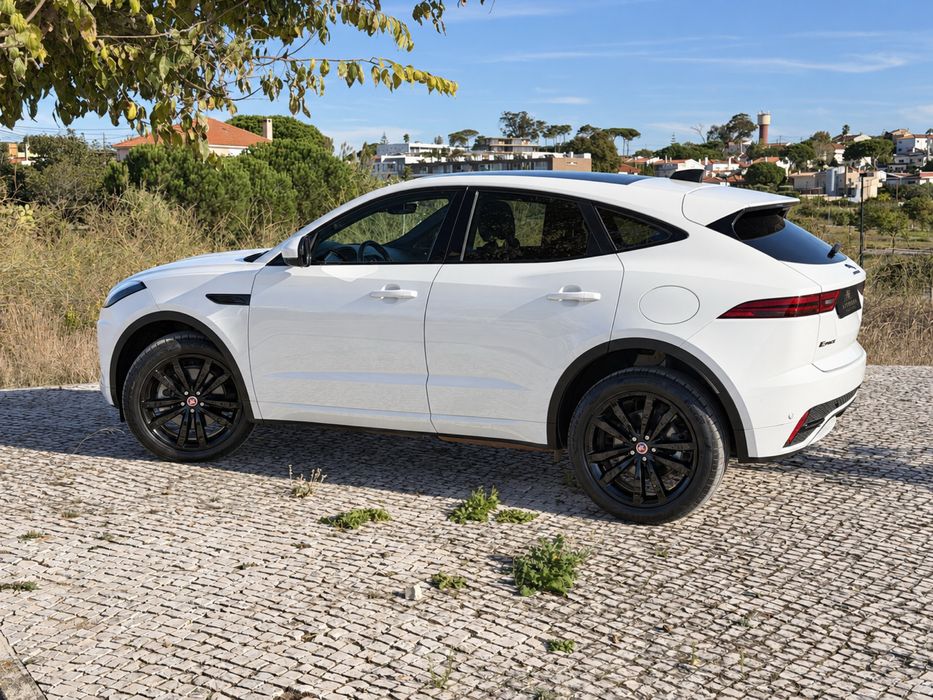 Jaguar E-Pace p300e - Hibrido Plug In