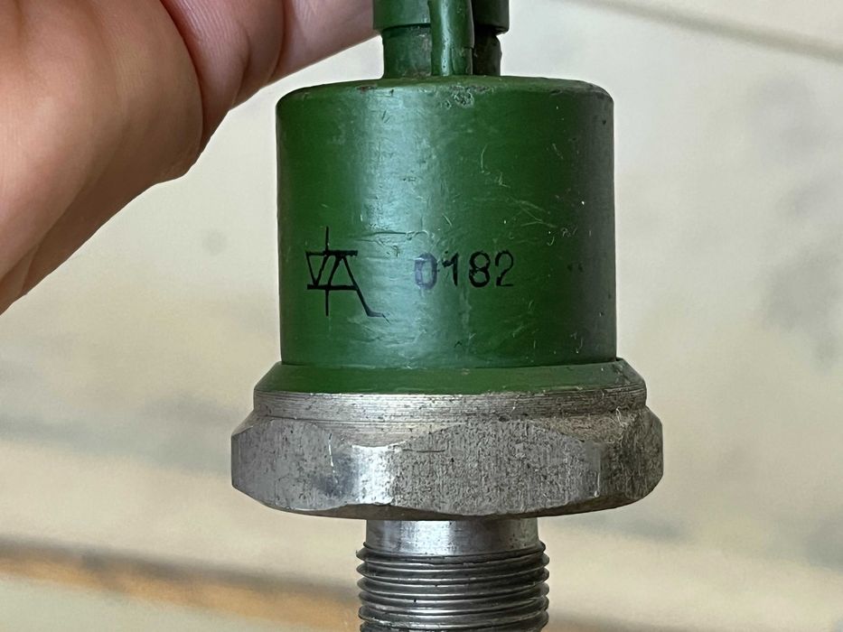 Тиристор симметричный ТС160-8