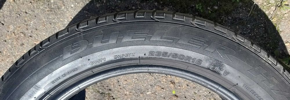 Bridgestone Dueler HP Sport 235/50 R18