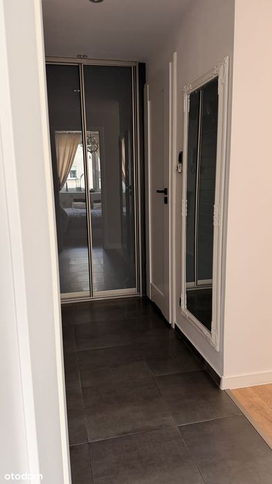 Sprzedam mieszkanie 4 pokoje, balkon, 2 piętro
