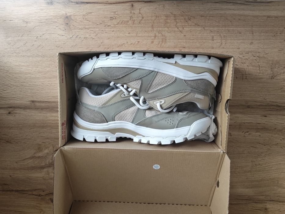 Кроссовки Vans  AMZN Trailhead новые.