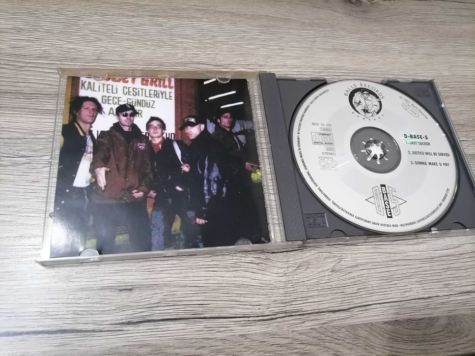 D Base 5 – Gonna Make U Pay CD (557)