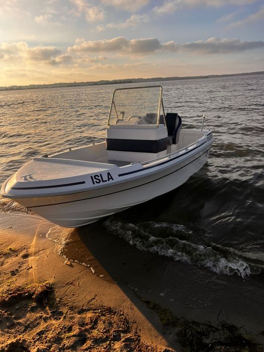 Łódz motorowa open otwartopokladowa , wędkarska,  motorówka