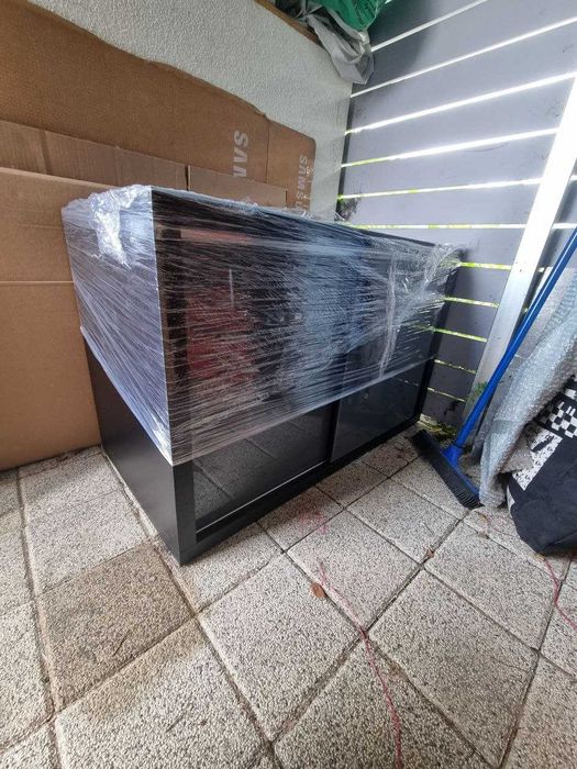 Szafka, komoda RTV (Komoda pod telewizor)