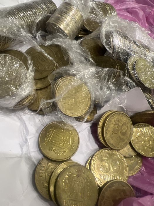 Продам копійки монети України різних років 50 коп