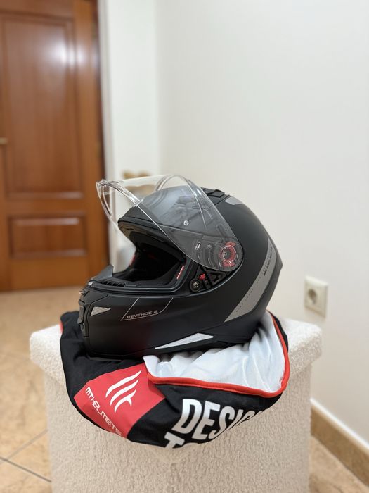 Capacete XS  MT Revenge 2