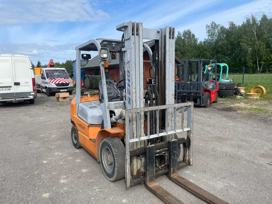 Wózek widłowy Kargo-Toyota udzwig 2,5 Tony