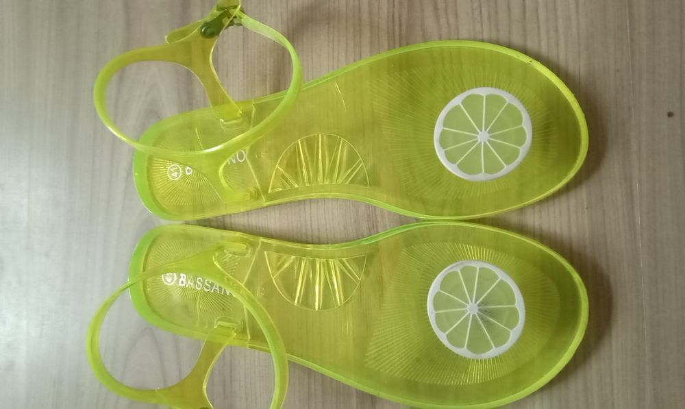 Japonki neonowe gumowe r.41  Bassano CCC