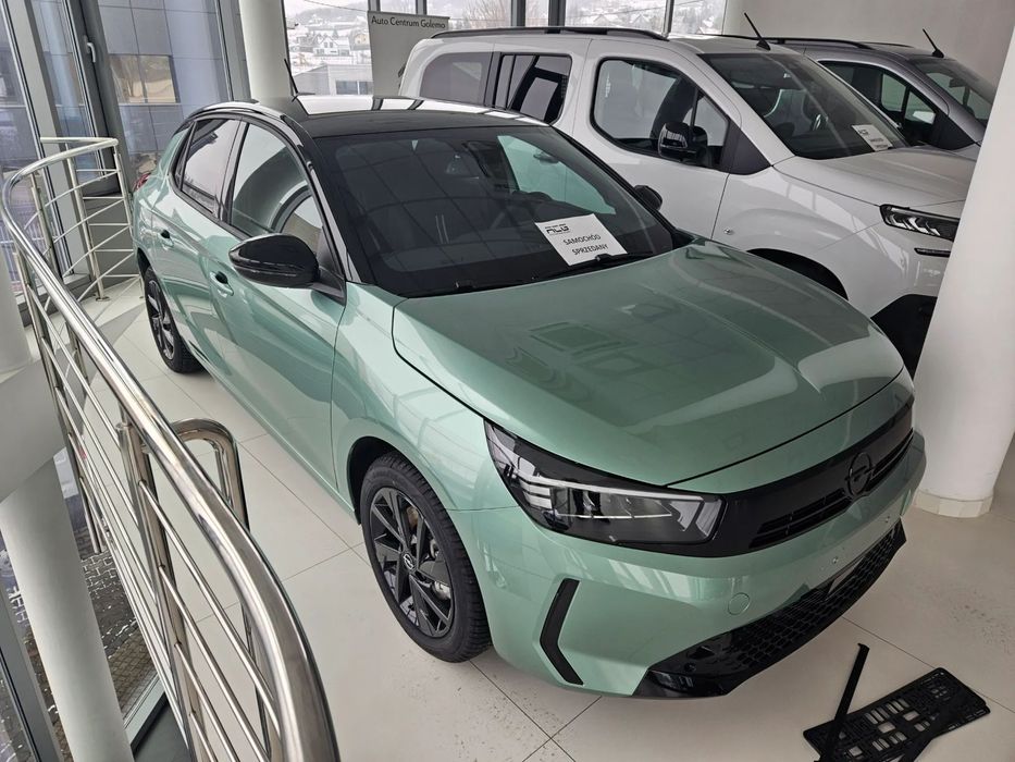 Opel Corsa Ostatnia stuka kolor zielony Eukaliptus, z rocznika 2025!