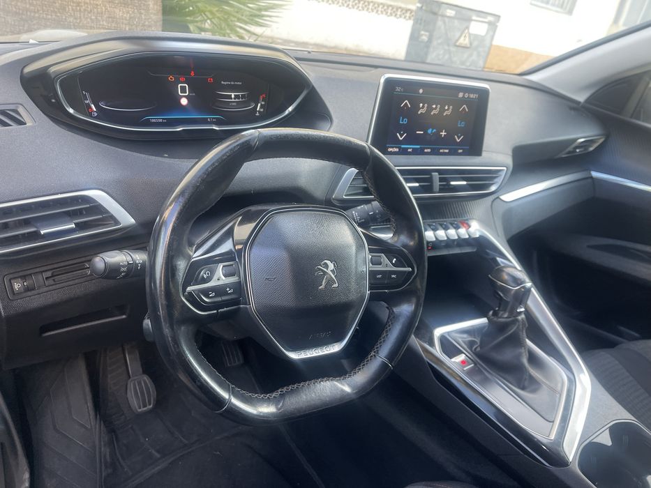 Peugeot 3008 2017