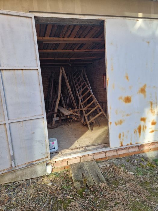 Продаж будинку в р-ні Роща ( верх)