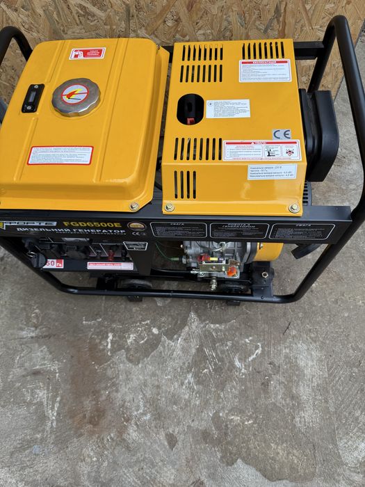 Генератор Forte FGD 6500E стан нового