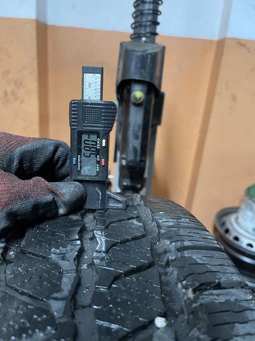 2xContinental 225 55r17c., 2020 5.8mm