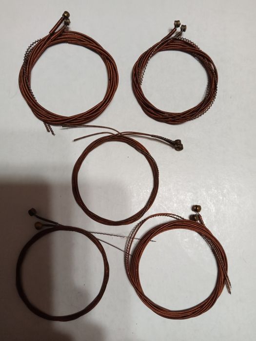 Струны новые для акустической гитары.СССР.