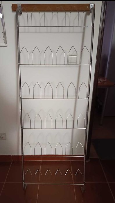 Suporte Metálico de Parede | 6 níveis para arrumação vertical