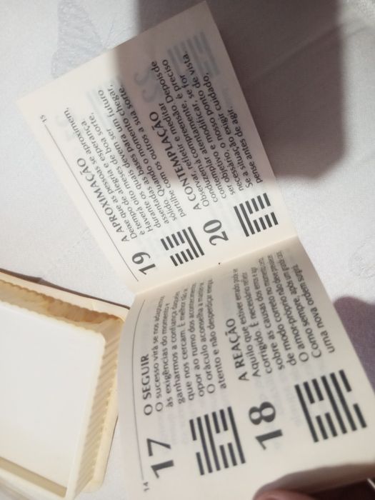 Coleção Nova Cultural 1985: I-ching jogo de dados chineses da sorte.