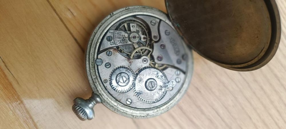 Часи Швейцарія Doxa 1905