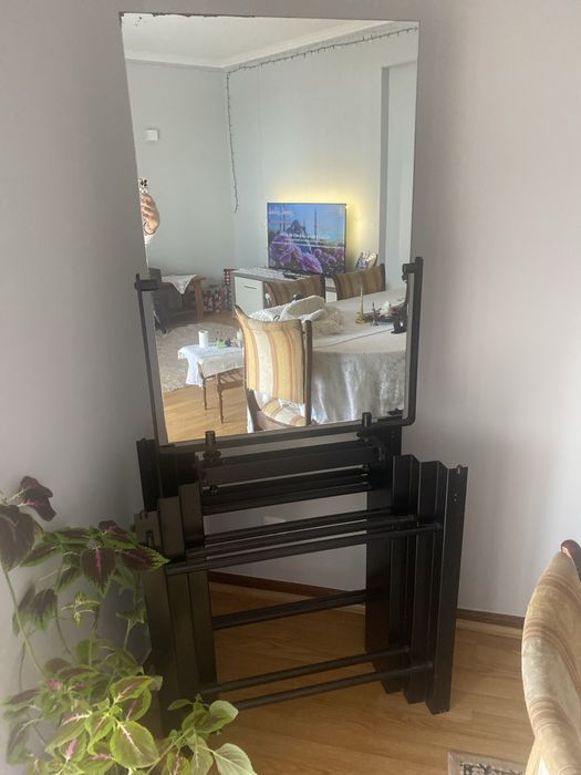 Vendo espelho em bom estado.