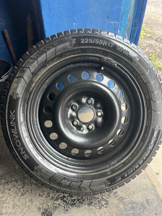 Продам диски с резиной от мазды 6, R17