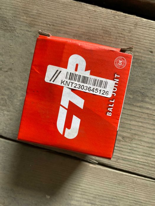 Шаровая опора (ball joint) фирмы CTR для Nissan Maxima A32