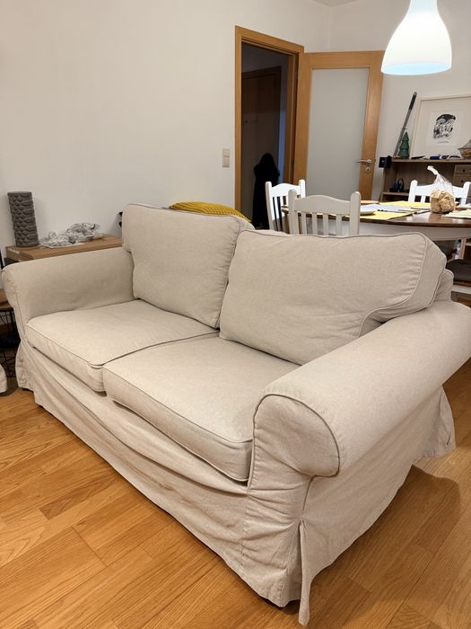 Conjunto 2 sofás + repousa pés465794771316254721