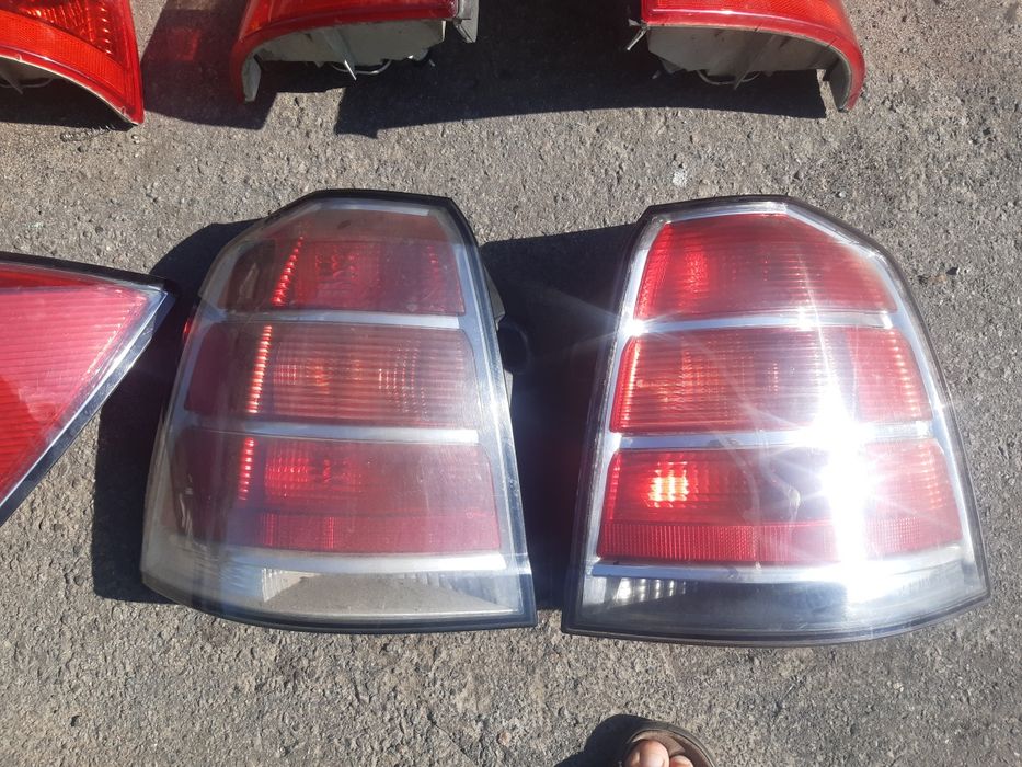 Фара стоп фонарь опель астра зафира вектра омега меріва інсігнія комбо