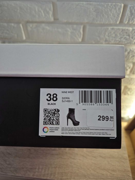 Czarne botki na szpilce NINE WEST