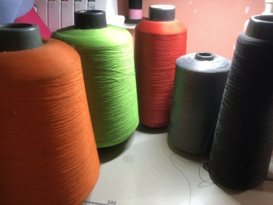 Продам нитки синтетика