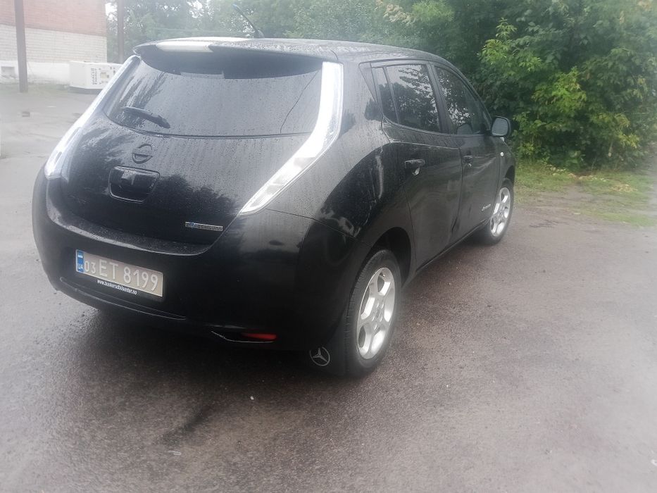 Nissan leaf .13 р.