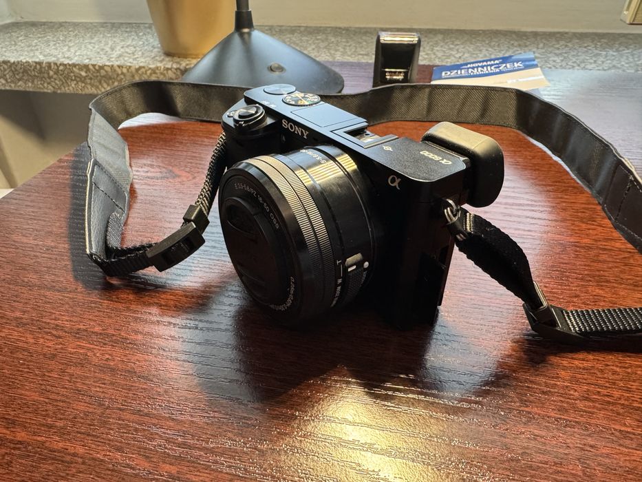 Aparat Sony Alpha 6000