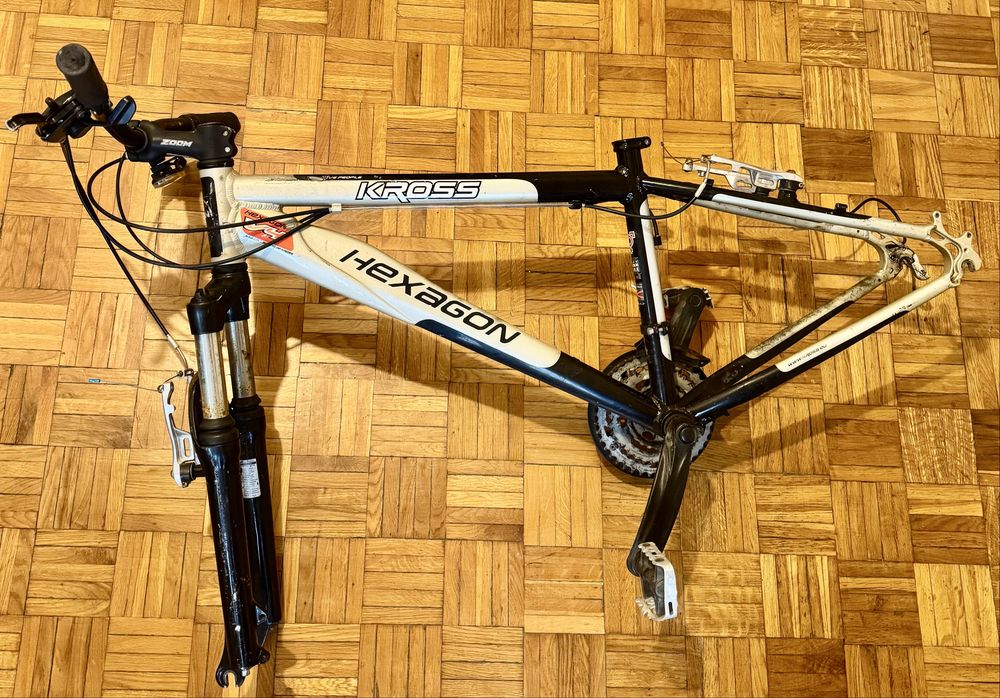 Rama rowerowa Kross Hexagon V4