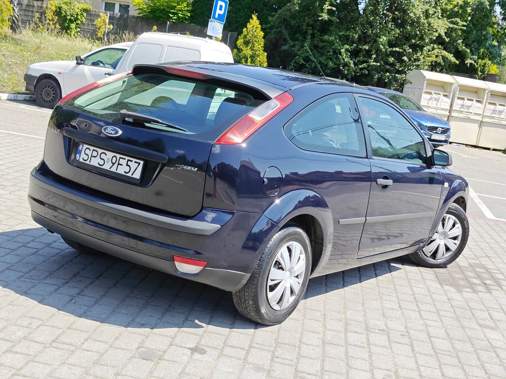Ford Focus 1.4 Trend +
