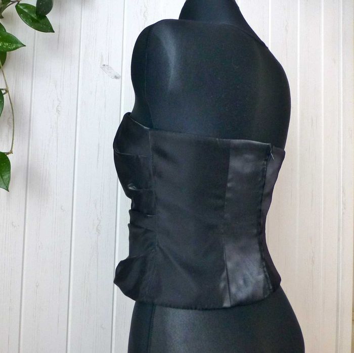 Czarny gorset Minuet M