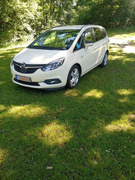 Opel Zafira 2019