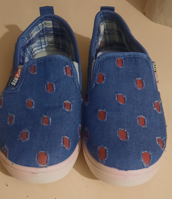 Макасини для дівчинки