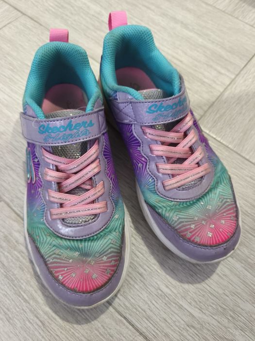 Skechers кросівки