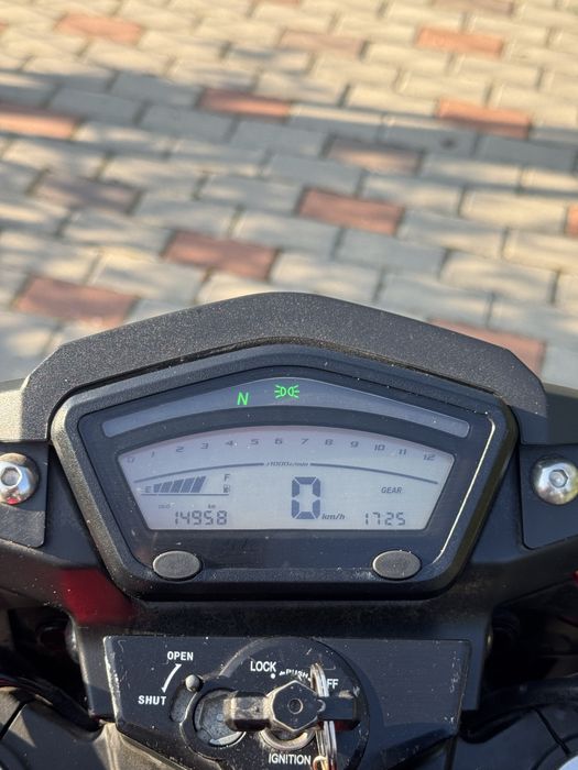 Продам Lifan sr220