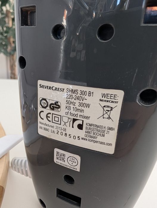 Batedeira com tigela misturadora SilverCrest