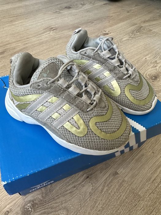 Кросівки Adidas