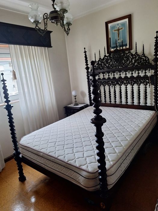 Conjunto de Quarto antigo mobiliário Bilro