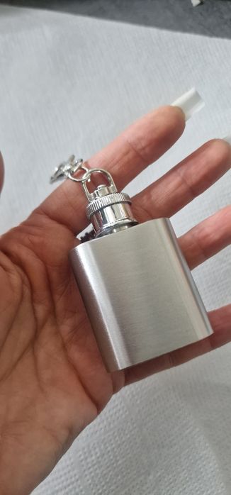 Kabel do ładowania i brelok