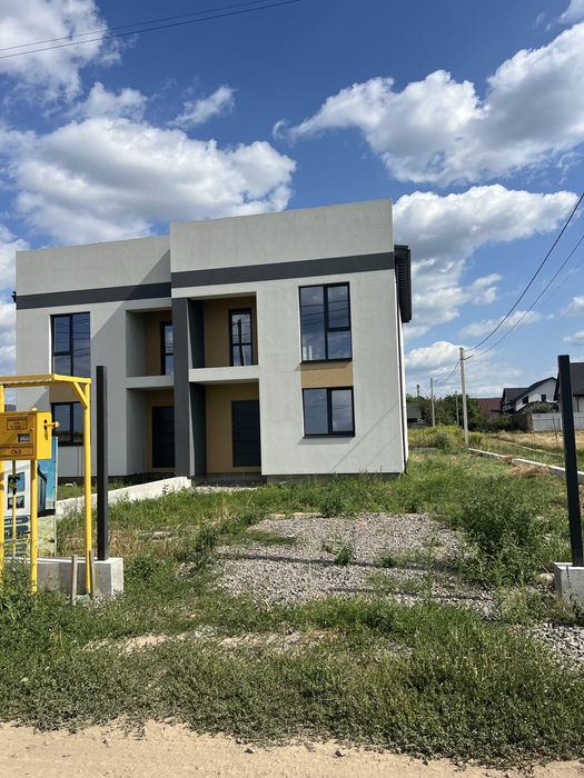 Продаж 2-поверхового котеджу в Обарові — від забудовника без комісії!