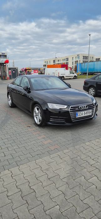 Audi A4 Limousine stan idealny S-Line pełen kamery
