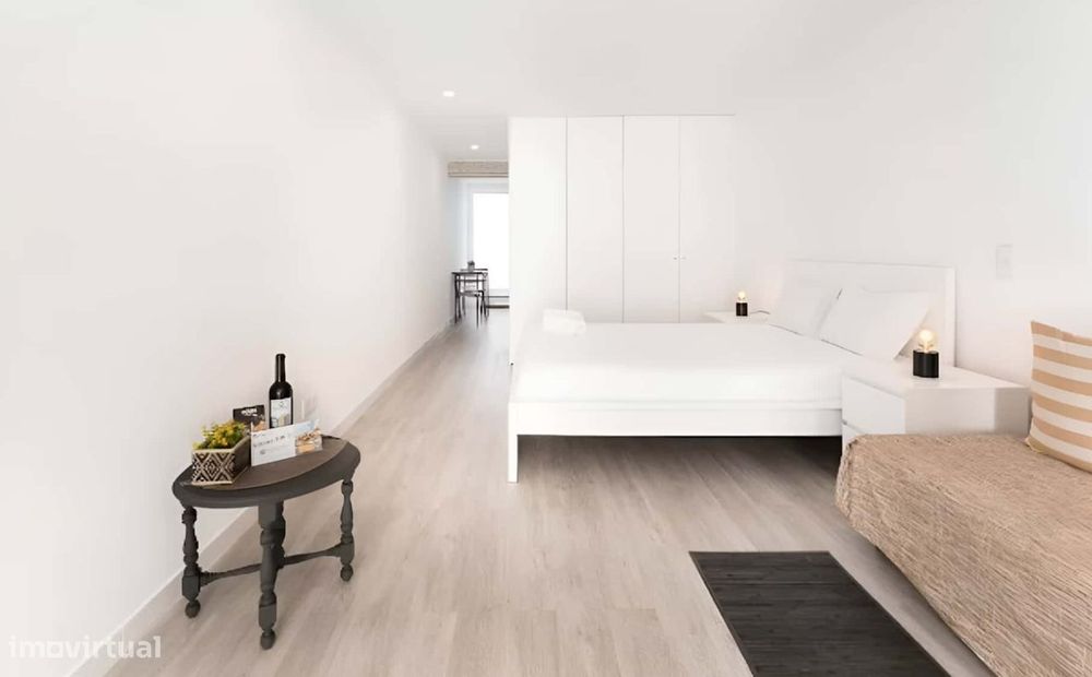 Spacious studio in Porto