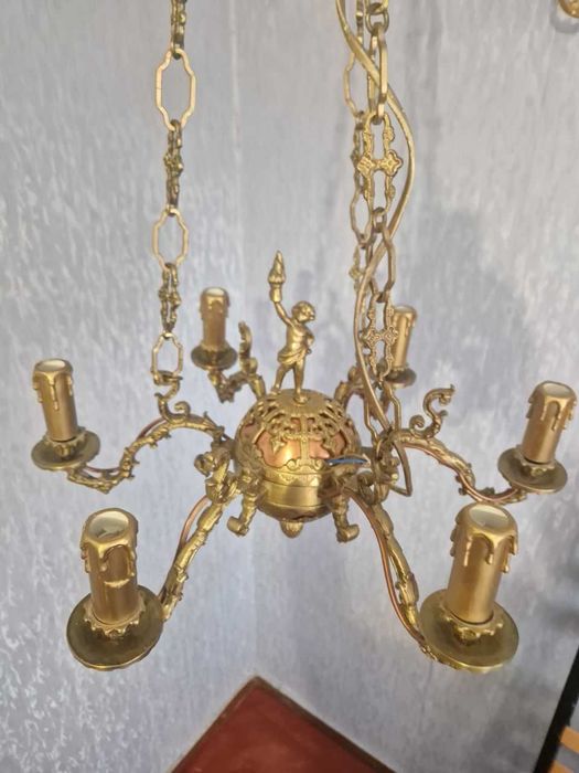 Продам бронзовую люстру, б,у