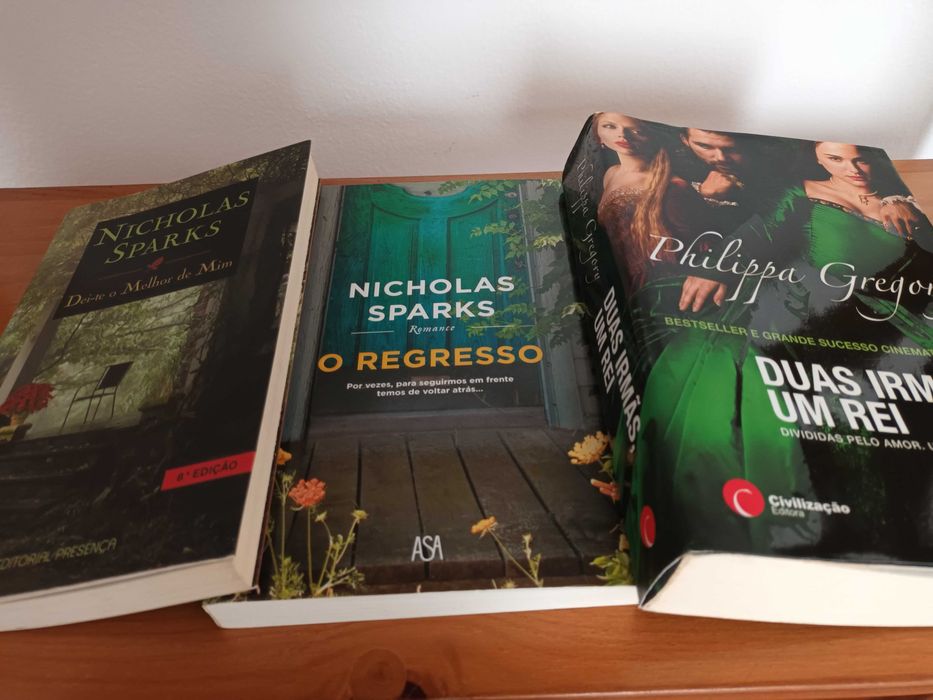 Livros variados para  vender