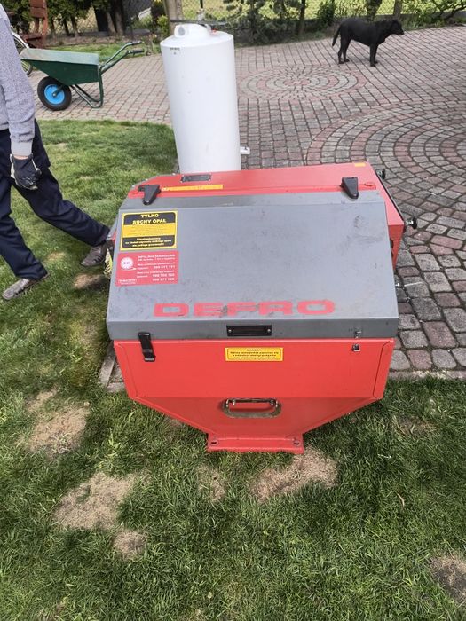 Piec Defro AKMUNI 15KW wraz z zasobnikiem